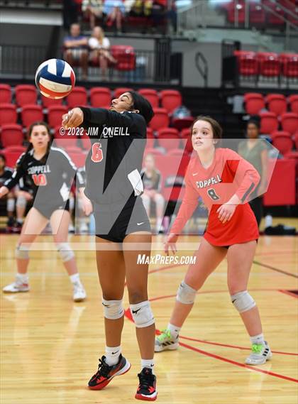 Thumbnail 2 in Plano West @ Coppell photogallery.