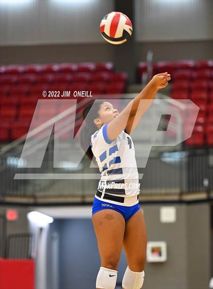 Thumbnail 3 in Plano West @ Coppell photogallery.