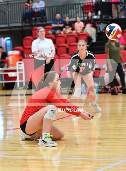 Thumbnail 2 in Plano West @ Coppell photogallery.