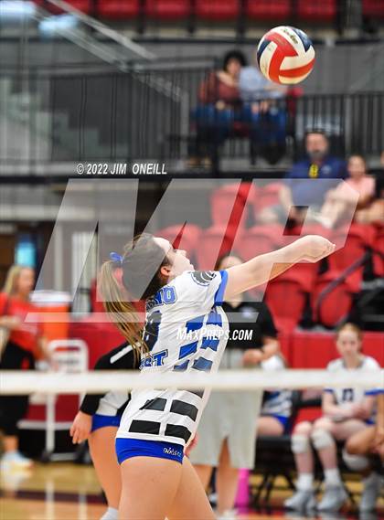Thumbnail 3 in Plano West @ Coppell photogallery.