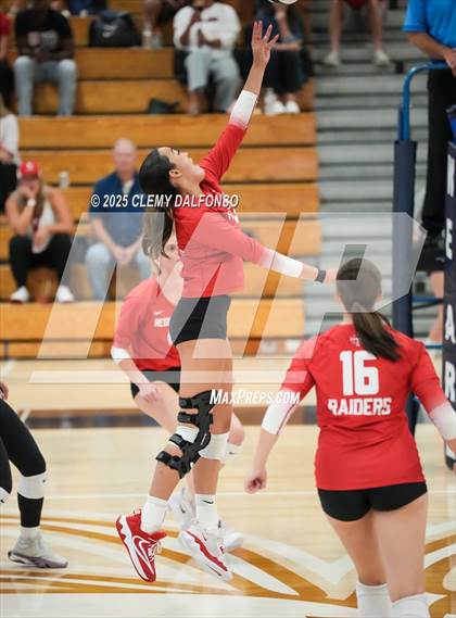 Thumbnail 3 in Regis Jesuit @ Columbine photogallery.