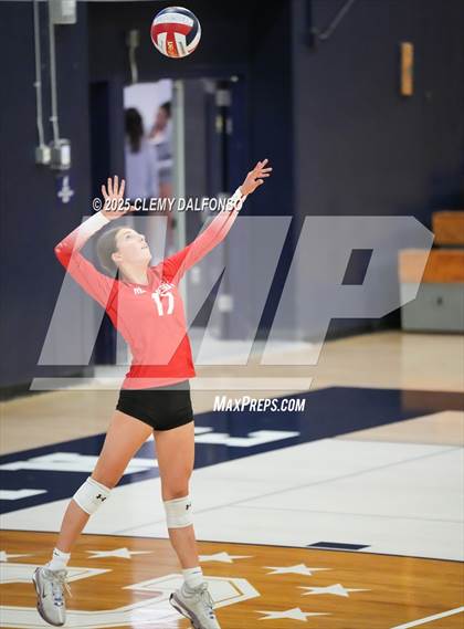 Thumbnail 3 in Regis Jesuit @ Columbine photogallery.