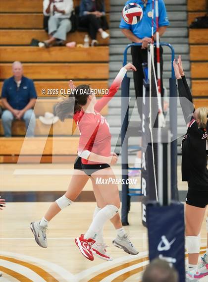 Thumbnail 3 in Regis Jesuit @ Columbine photogallery.
