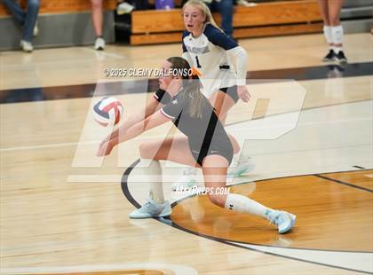 Thumbnail 1 in Regis Jesuit @ Columbine photogallery.