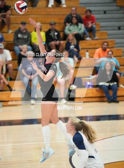Thumbnail 2 in Regis Jesuit @ Columbine photogallery.