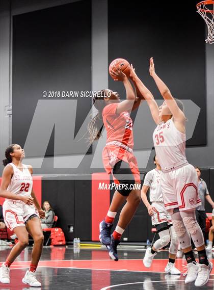 Thumbnail 3 in St. John's vs. Miami Country (Nike Tournament of Champions) photogallery.
