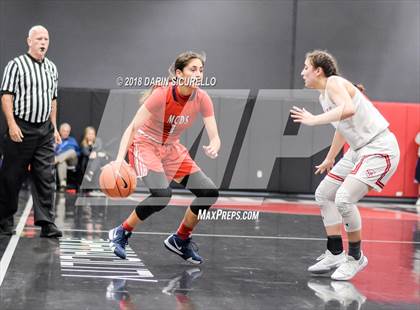 Thumbnail 1 in St. John's vs. Miami Country (Nike Tournament of Champions) photogallery.