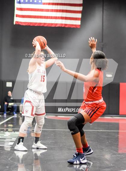 Thumbnail 1 in St. John's vs. Miami Country (Nike Tournament of Champions) photogallery.