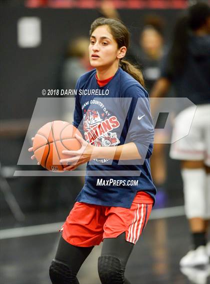 Thumbnail 2 in St. John's vs. Miami Country (Nike Tournament of Champions) photogallery.