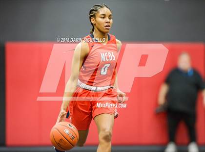 Thumbnail 1 in St. John's vs. Miami Country (Nike Tournament of Champions) photogallery.