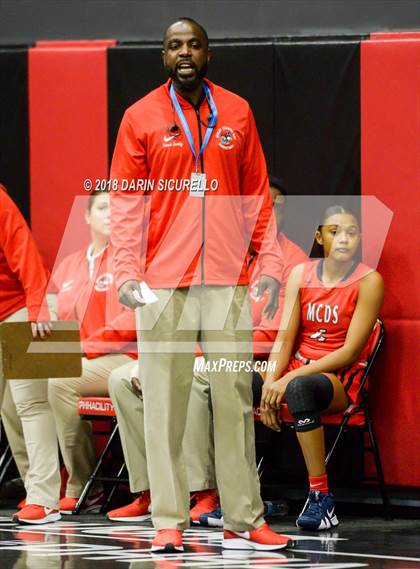 Thumbnail 1 in St. John's vs. Miami Country (Nike Tournament of Champions) photogallery.