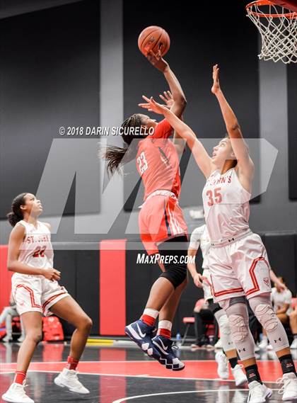 Thumbnail 1 in St. John's vs. Miami Country (Nike Tournament of Champions) photogallery.