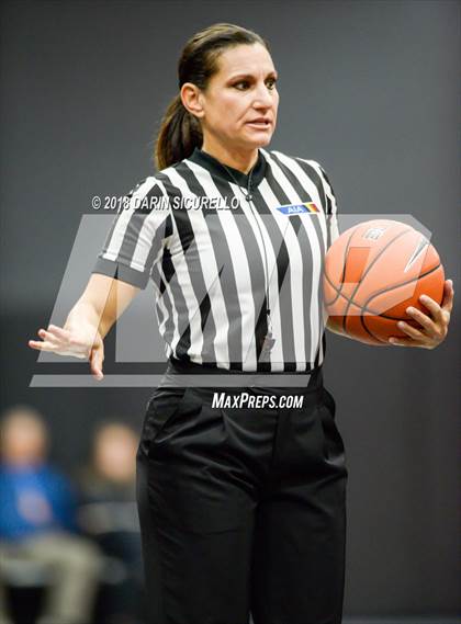 Thumbnail 3 in St. John's vs. Miami Country (Nike Tournament of Champions) photogallery.