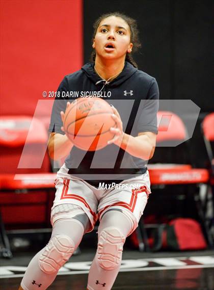 Thumbnail 1 in St. John's vs. Miami Country (Nike Tournament of Champions) photogallery.