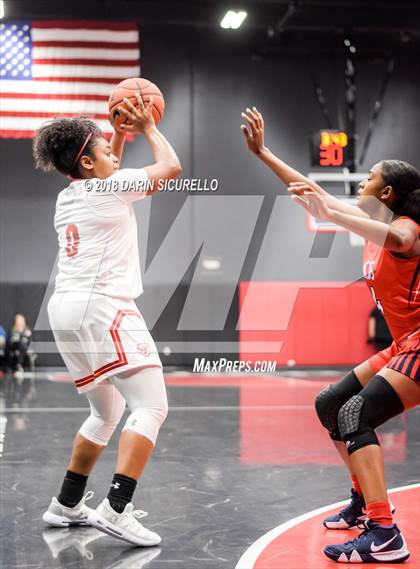 Thumbnail 3 in St. John's vs. Miami Country (Nike Tournament of Champions) photogallery.