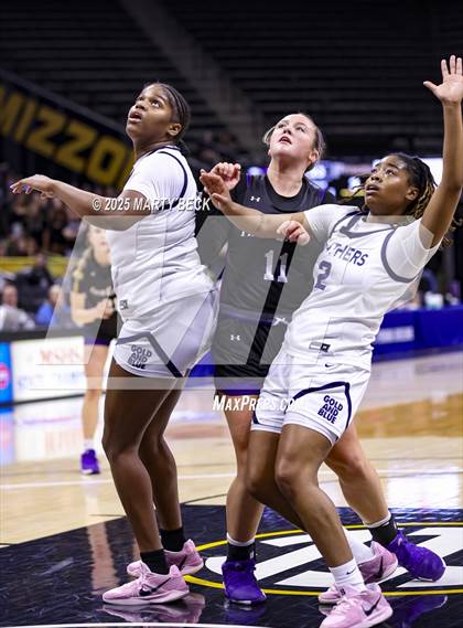 Thumbnail 1 in Principia vs Fair Grove (MSHSAA Class 3 Championship) photogallery.