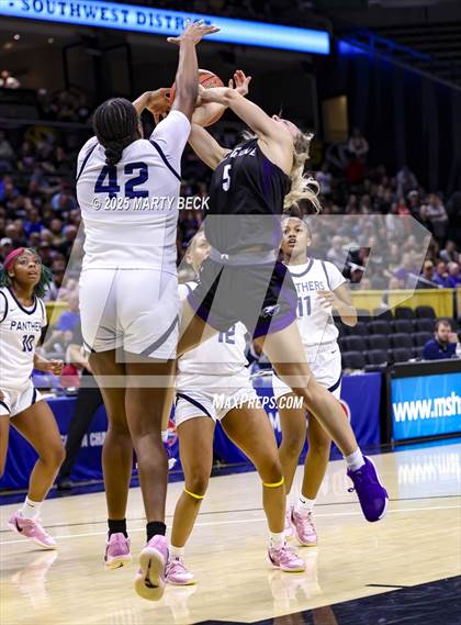 Thumbnail 1 in Principia vs Fair Grove (MSHSAA Class 3 Championship) photogallery.
