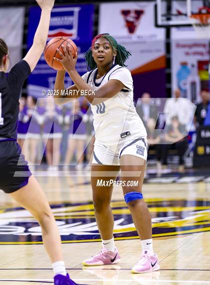 Thumbnail 3 in Principia vs Fair Grove (MSHSAA Class 3 Championship) photogallery.