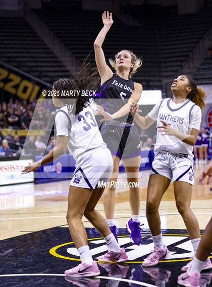 Thumbnail 2 in Principia vs Fair Grove (MSHSAA Class 3 Championship) photogallery.