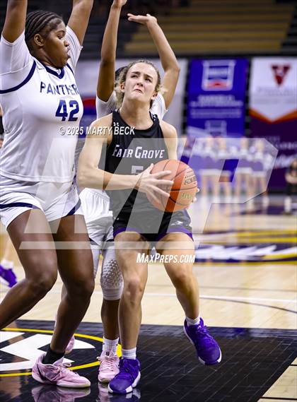 Thumbnail 1 in Principia vs Fair Grove (MSHSAA Class 3 Championship) photogallery.