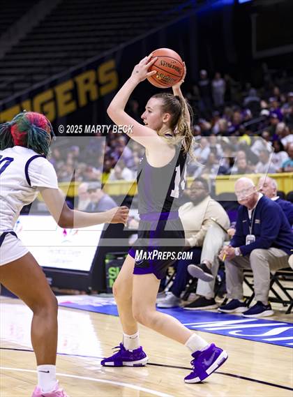 Thumbnail 2 in Principia vs Fair Grove (MSHSAA Class 3 Championship) photogallery.