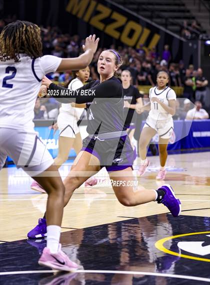 Thumbnail 1 in Principia vs Fair Grove (MSHSAA Class 3 Championship) photogallery.