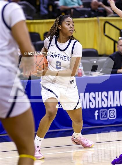 Thumbnail 2 in Principia vs Fair Grove (MSHSAA Class 3 Championship) photogallery.