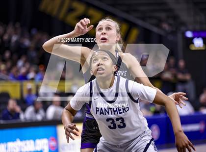 Thumbnail 1 in Principia vs Fair Grove (MSHSAA Class 3 Championship) photogallery.