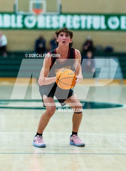 Thumbnail 3 in Mountain View vs. Mountain Ridge (Utah Autism Holiday Classic) photogallery.