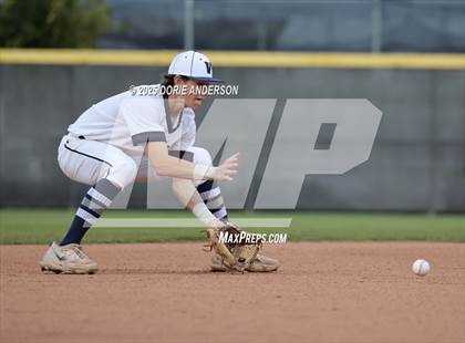 Thumbnail 1 in Inderkum @ Vista del Lago photogallery.