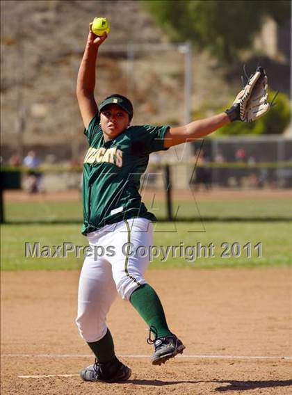 Thumbnail 2 in Canyon @ Brea Olinda photogallery.