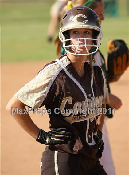 Thumbnail 3 in Canyon @ Brea Olinda photogallery.