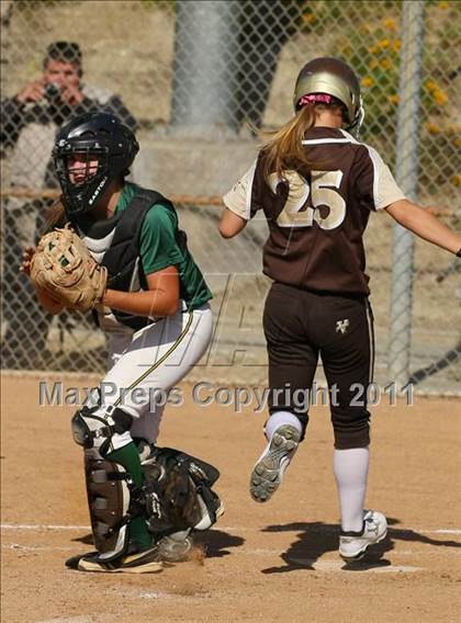 Thumbnail 2 in Canyon @ Brea Olinda photogallery.