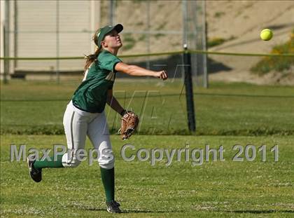 Thumbnail 3 in Canyon @ Brea Olinda photogallery.