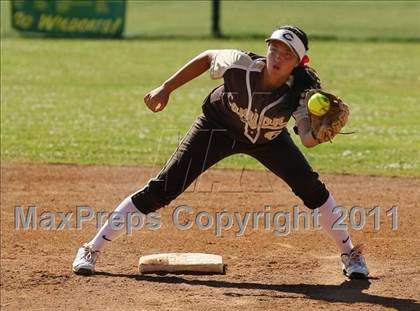Thumbnail 3 in Canyon @ Brea Olinda photogallery.