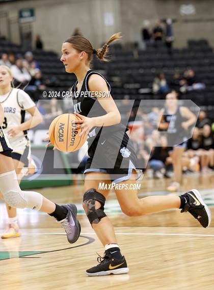 Thumbnail 3 in Snow Canyon vs. Sky View (UHSAA 4A Quarterfinals) photogallery.