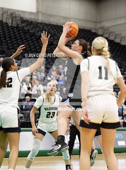 Thumbnail 1 in Snow Canyon vs. Sky View (UHSAA 4A Quarterfinals) photogallery.