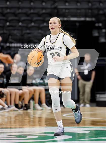 Thumbnail 2 in Snow Canyon vs. Sky View (UHSAA 4A Quarterfinals) photogallery.