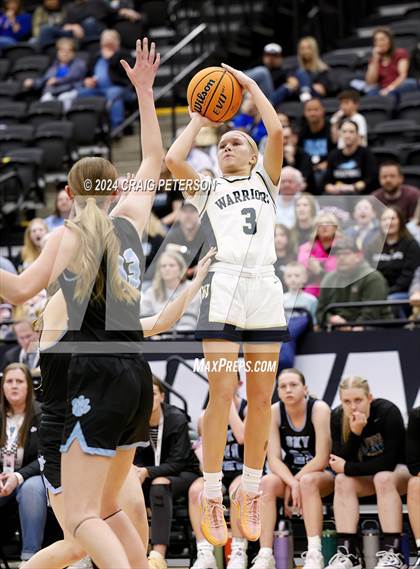 Thumbnail 2 in Snow Canyon vs. Sky View (UHSAA 4A Quarterfinals) photogallery.