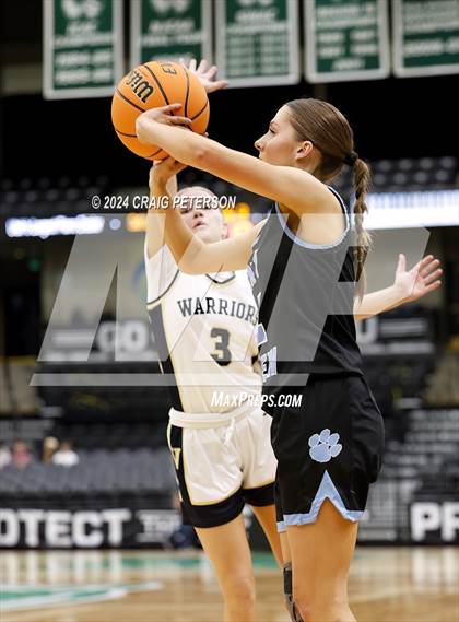 Thumbnail 3 in Snow Canyon vs. Sky View (UHSAA 4A Quarterfinals) photogallery.
