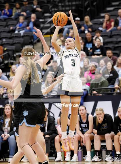 Thumbnail 3 in Snow Canyon vs. Sky View (UHSAA 4A Quarterfinals) photogallery.