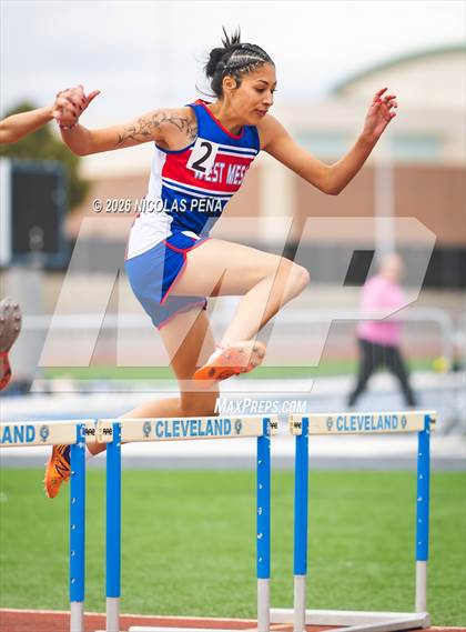 Thumbnail 2 in Storm Relays photogallery.