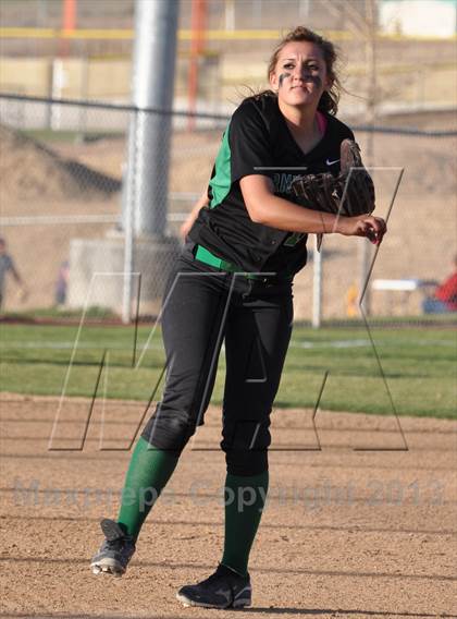 Thumbnail 1 in Farmington @ Piedra Vista photogallery.