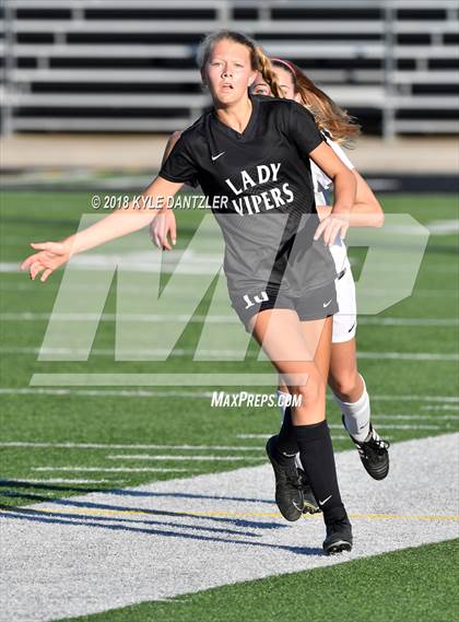 Thumbnail 3 in Byron Nelson vs Vandegrift (National Elite Prep Showcase) photogallery.