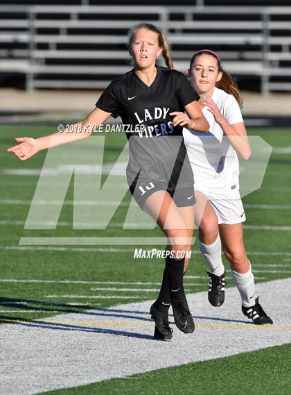 Thumbnail 2 in Byron Nelson vs Vandegrift (National Elite Prep Showcase) photogallery.
