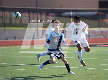 Thumbnail 2 in Lee [Robert E.] vs Bellarmine College Prep (North Texas Elite Showcase) photogallery.