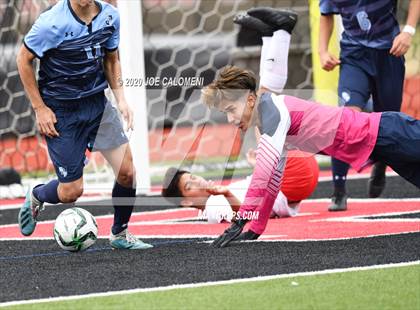 Thumbnail 2 in Lee [Robert E.] vs Bellarmine College Prep (North Texas Elite Showcase) photogallery.