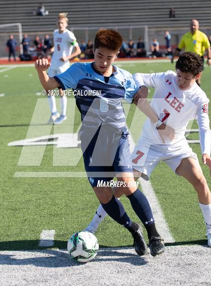 Thumbnail 2 in Lee [Robert E.] vs Bellarmine College Prep (North Texas Elite Showcase) photogallery.