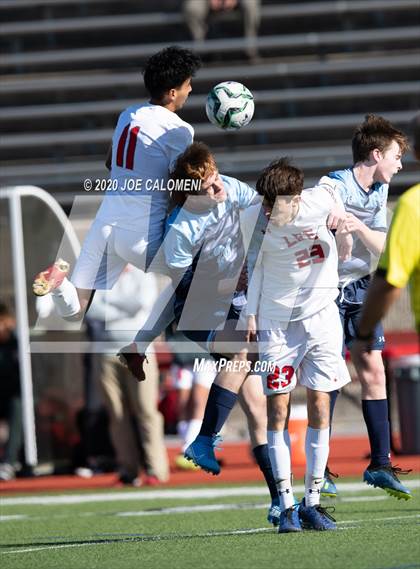Thumbnail 3 in Lee [Robert E.] vs Bellarmine College Prep (North Texas Elite Showcase) photogallery.