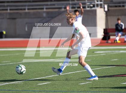 Thumbnail 2 in Lee [Robert E.] vs Bellarmine College Prep (North Texas Elite Showcase) photogallery.